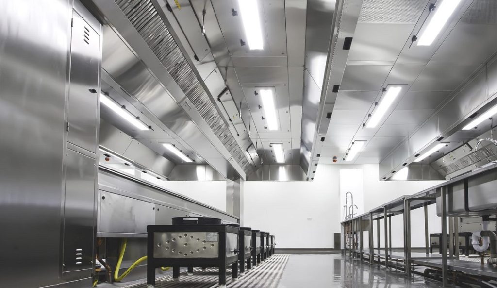 bố trí thiết bị và phương tiện sản xuất