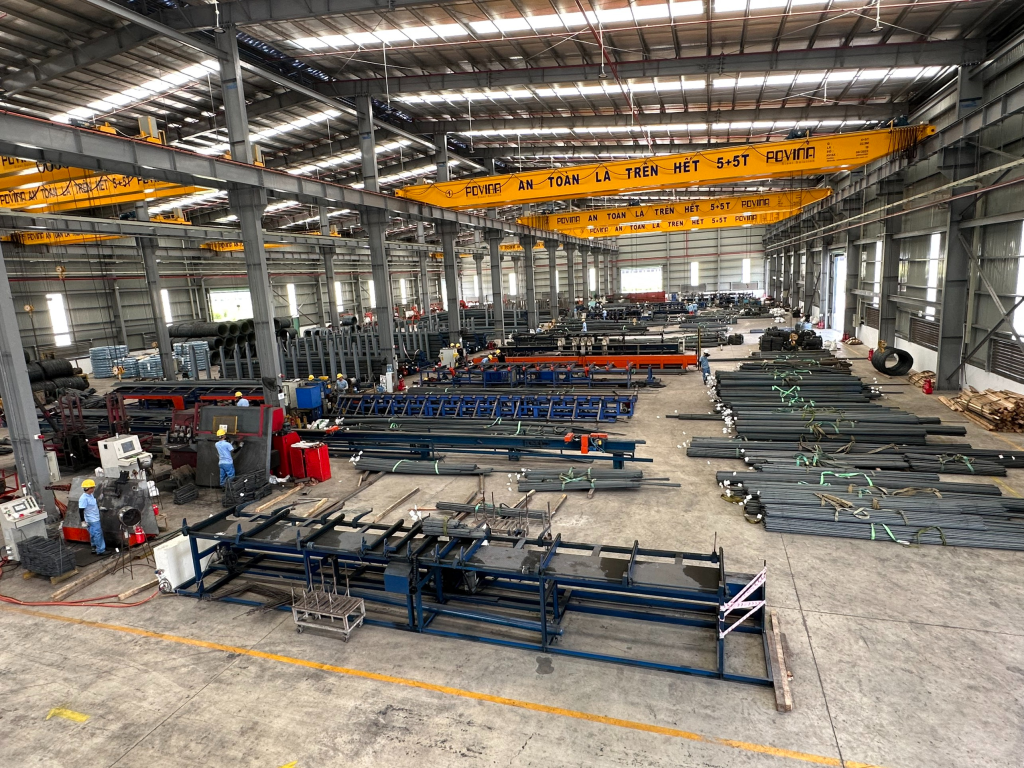 nhà máy gia công kết cấu thép