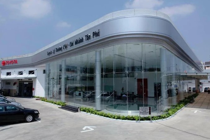 showroom toyota tân phú