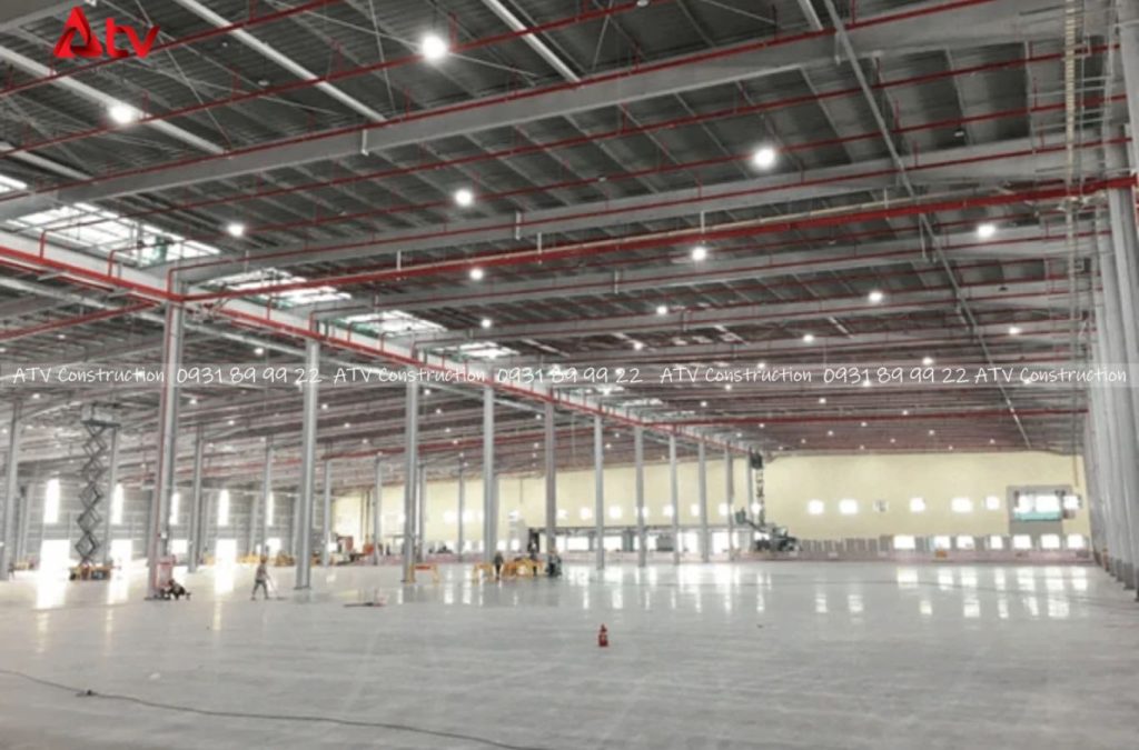 Giá thi công nhà xưởng thép tiền chế phụ thuộc quy mô, công năng, nền đất và vật tư