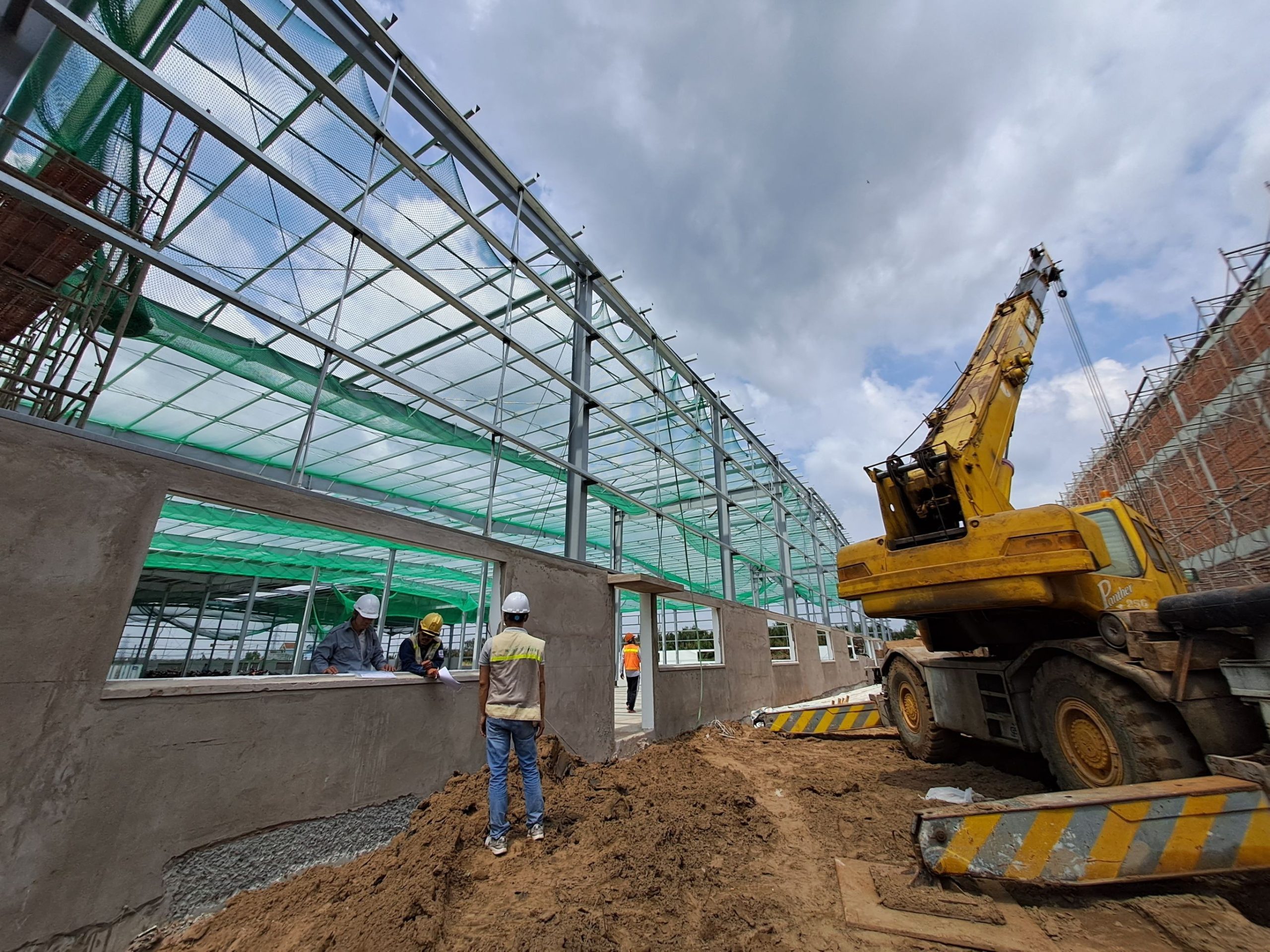 Chi Phí Xây Dựng 1 Nhà Máy Sản Xuất là bao nhiêu?