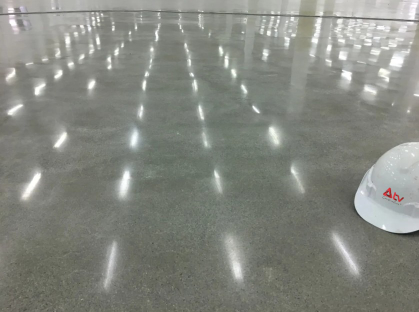 Nền nhà xưởng chống rung là gì? Vì sao nhà máy hiện đại không thể thiếu?