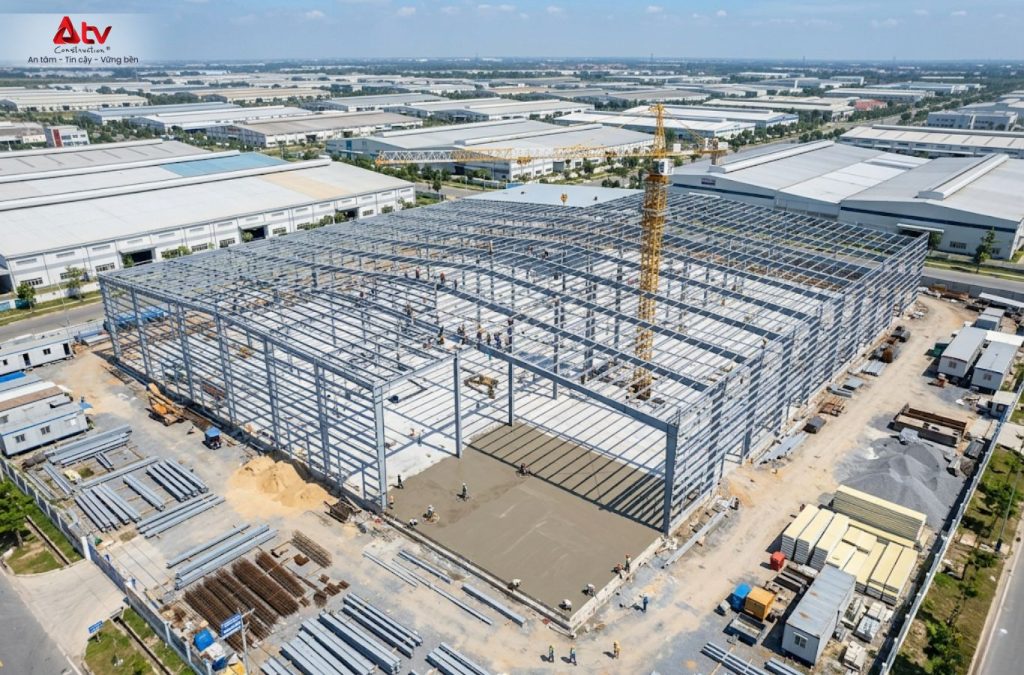 Nhà xưởng 1 tầng không phù hợp với ngành cần tiết kiệm đất hoặc xây nhiều tầng