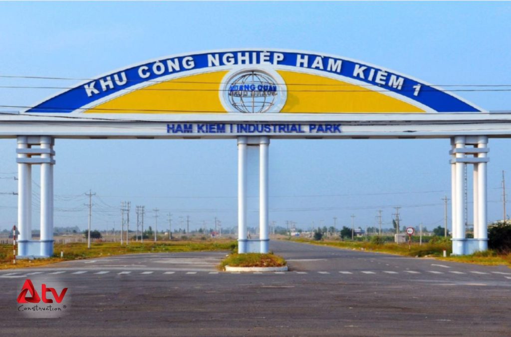 Cổng chào khu công nghiệp Hàm Kiệm I