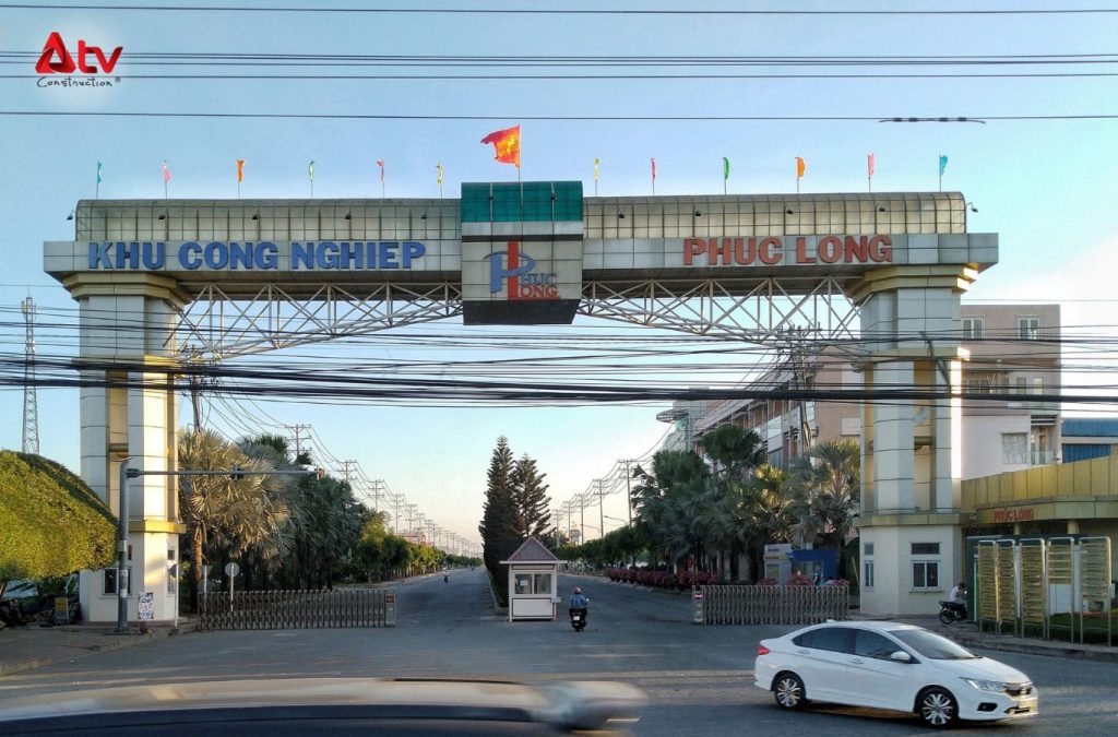 Cổng chào khu công nghiệp Phúc Long
