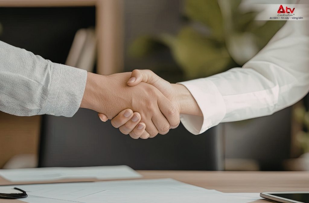 Tận tâm và đồng hành cùng khách hàng