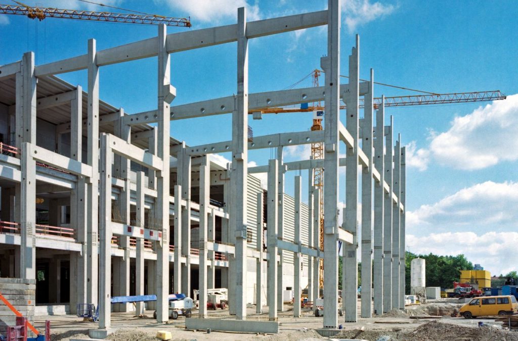 Kết cấu thép tiền chế chiếm tỷ trọng lớn trong chi phí xây dựng nhà xưởng