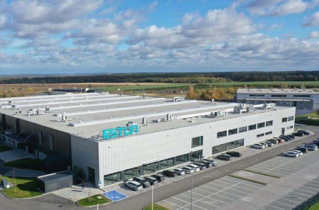Vị trí nhà xưởng thuận lợi giúp tối ưu logistics và nâng cao hiệu quả vận hành