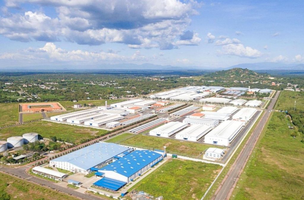 Chi phí KCN cần được tính trên tổng giá thuê, phí quản lý và tiện ích sử dụng
